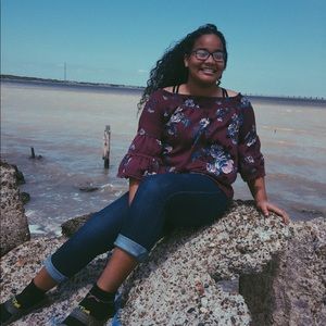 Meet your Posher, Lorryn